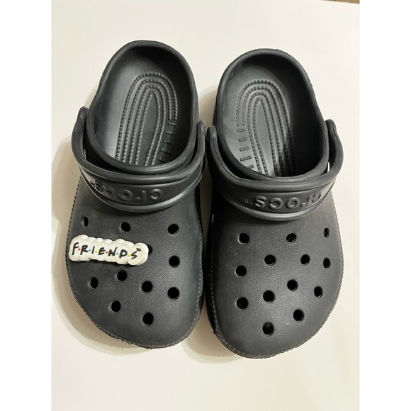 Crocs Youth Boys Girls Slip On Clog Size J2 Black Water Friendly Lightweight - Picture 1 of 3